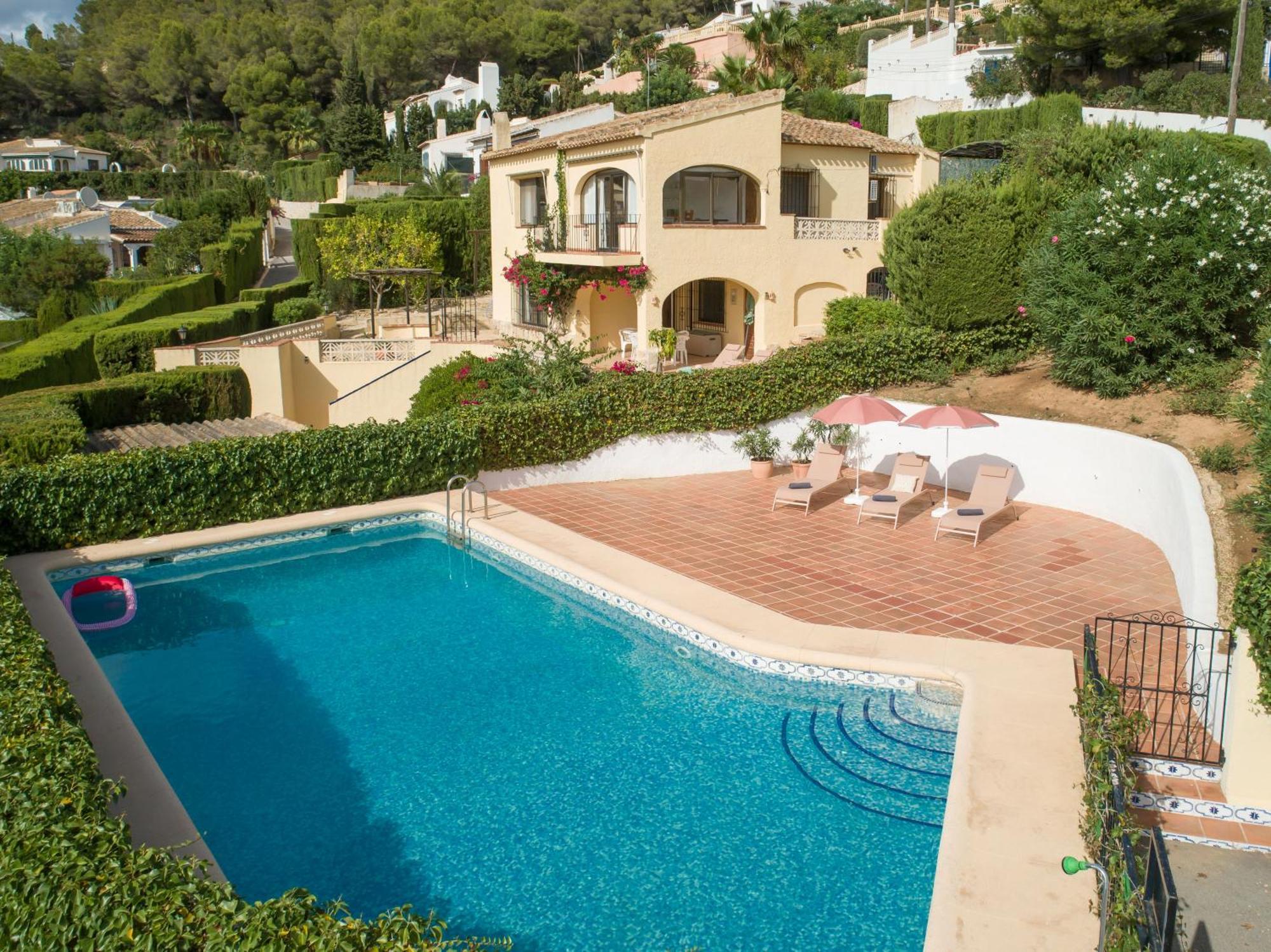 Apartment Authentic Groundfloor In Beautiful Villa, Javea